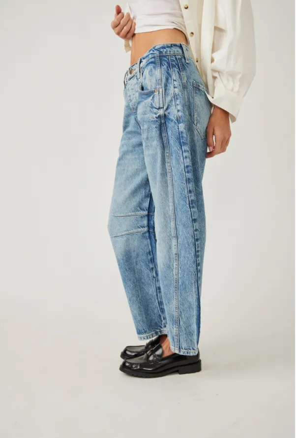 FREE PEOPLE Good Luck Mid Rise Barrel Jean - Ultra Light Beam